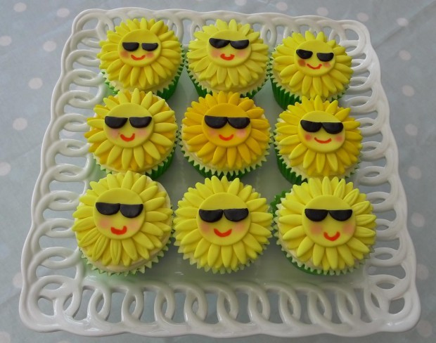 Summertime Sunshine Cupcakes