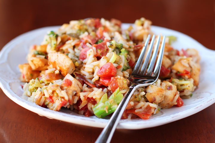 CHEESY CHICKEN, BACON, BROCCOLI & RICE!!