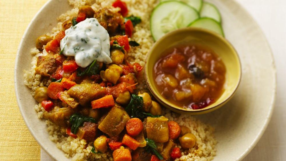SLOW-COOKER VEGETABLE CURRY!!