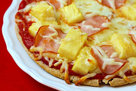 HAWAIIAN PITA PIZZA!!