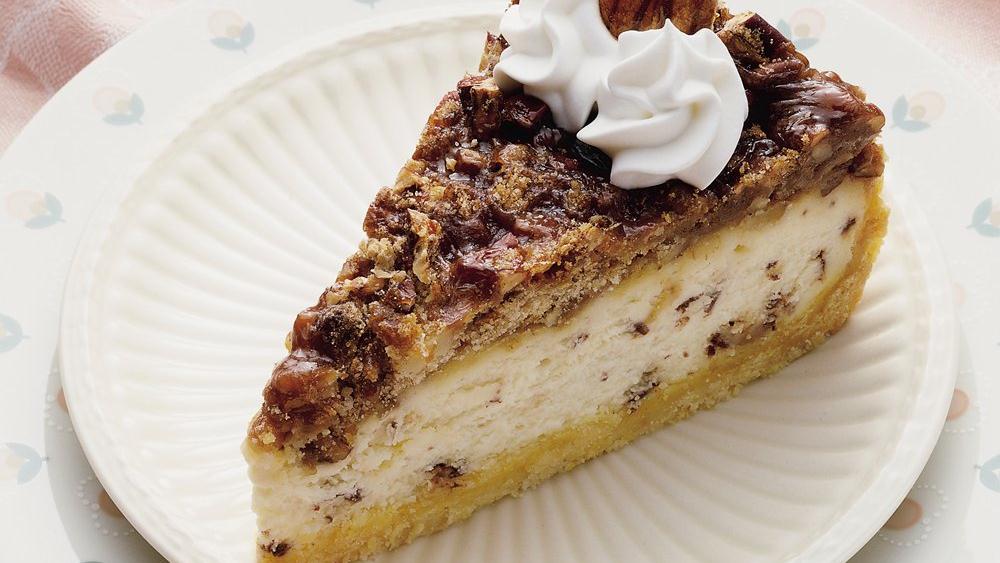 PRALINE PECAN CHEESECAKE!!