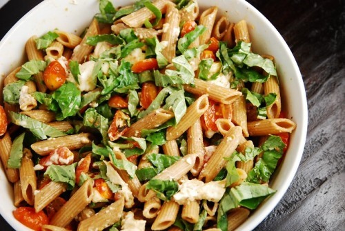 FARMER’S MARKET PASTA SALAD!!