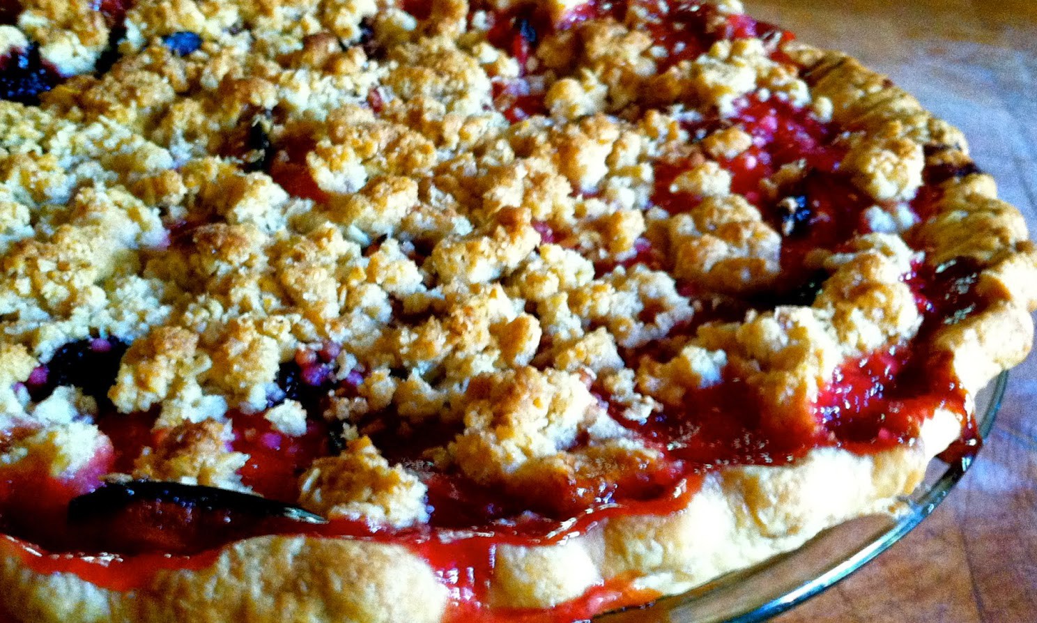 BERRY STREUSEL PIE!!