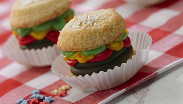 17 WEIRD AND WONDERFUL CUPCAKE RECIPES!!