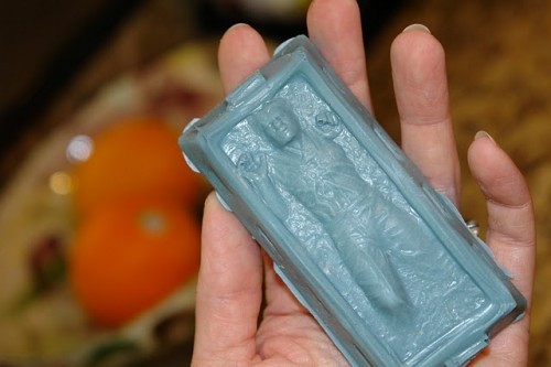 GUMMY HAN SOLO IN CARBONITE!!