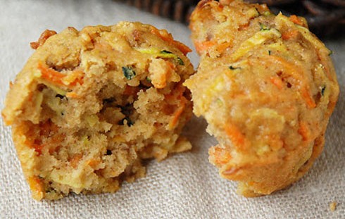 CARROT ZUCCHINI MUFFINS!!