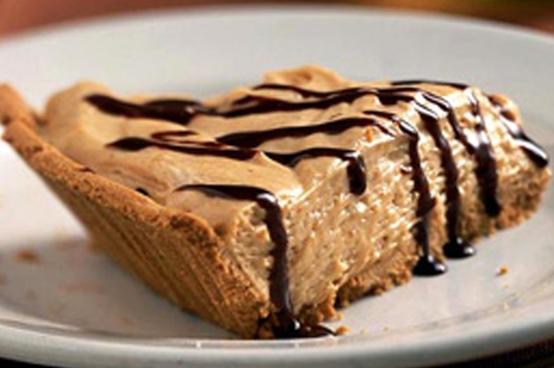 CARAMEL BANANA PEANUT BUTTER PIE!!