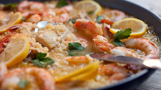 SKILLET RICE WITH SHRIMP & CHICKEN