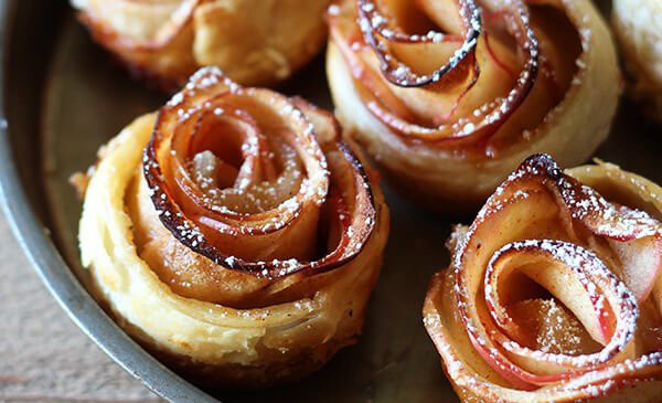 AMAZING APPLE ROSES!!