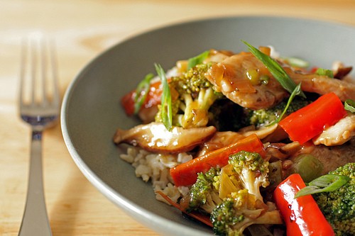 TERIYAKI CHICKEN & SNOW PEAS STIR FRY!!