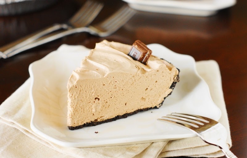 NO-BAKE HERSHEY BAR PIE!!