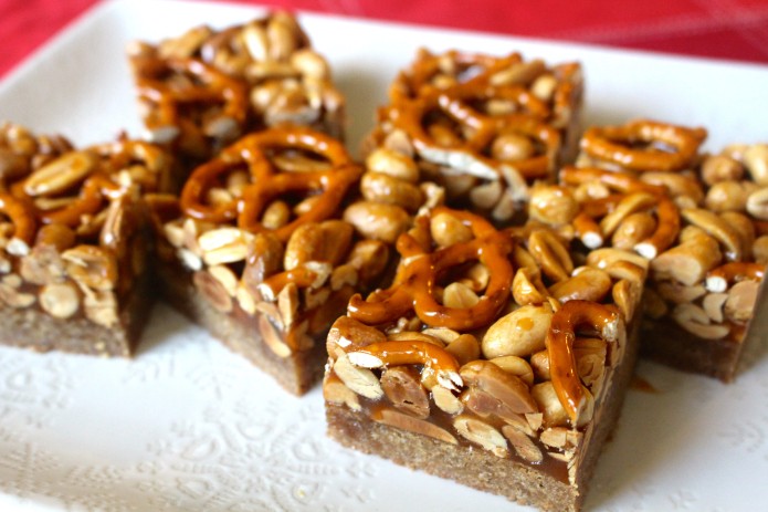 BUTTERSCOTCH PRETZEL BARS!!