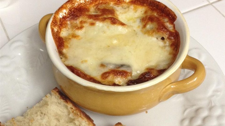 RICH & SIMPLE FRENCH ONION SOUP!!