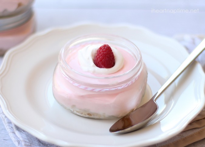 NO-BAKE RASPBERRY LEMONADE CHEESECAKE!!