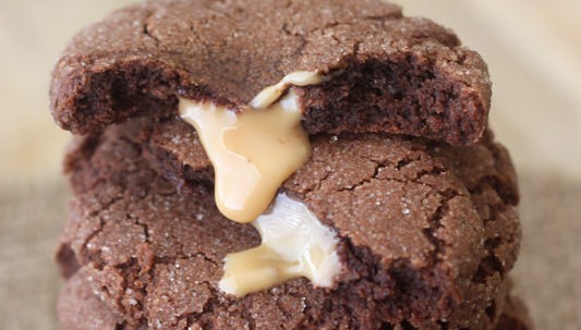 CARAMEL STUFFED CHOCOLATE SNICKERDOODLES!!