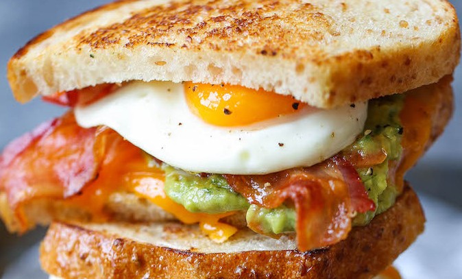 GUACAMOLE BREAKFAST SANDWICH!!