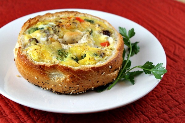 OUTSTANDING BAGEL QUICHE!!