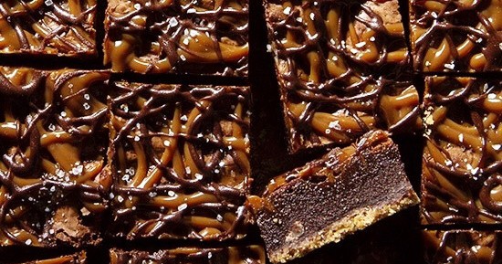 SALTED CARAMEL BROWNIE w/ PRETZEL CRUST!!