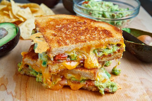 BACON & GUACAMOLE GRILLED CHEESE!!