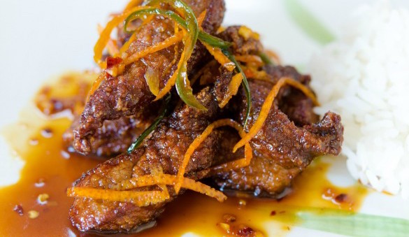 CRISPY ORANGE BEEF!!