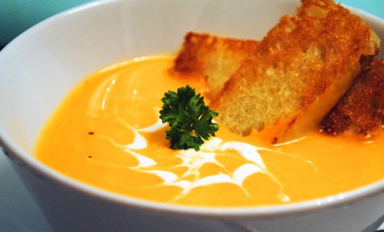 TASTY BUTTERNUT SQUASH SOUP!!