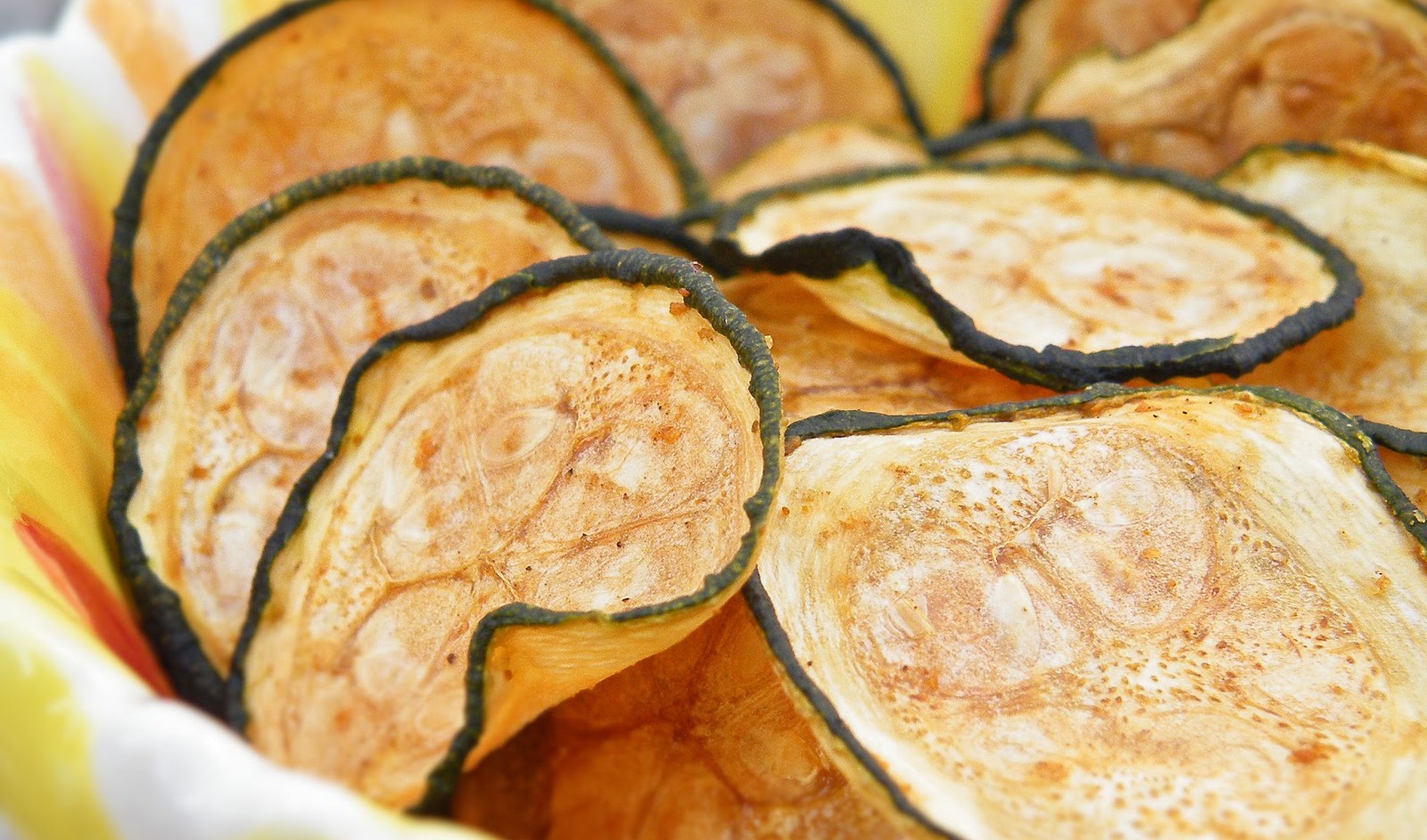 SUPER SIMPLE ZUCCHINI CHIPS!!