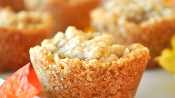 AWESOME APPLE CRISP CUPS!!