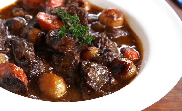 SAVORY BEEF BOURGUIGNON!!