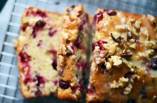 CRANBERRY ORANGE BREAD!!