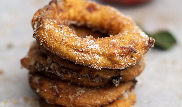 FRIED APPLE RINGS!!