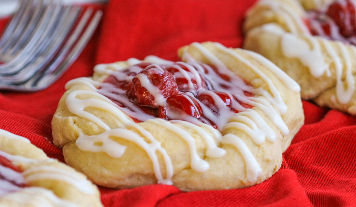 OVERNIGHT CHERRY DANISH!!